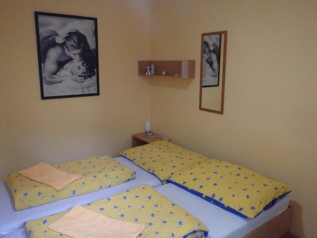 Privat Jan Veres Rajecke Teplice Bilik gambar